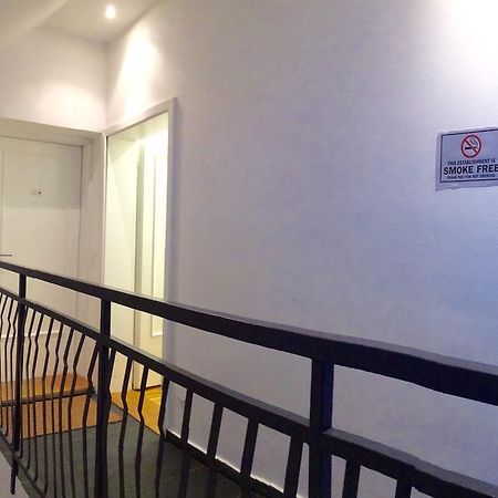 B&B Petra Varl Accommodationリュブリャナ エクステリア 写真